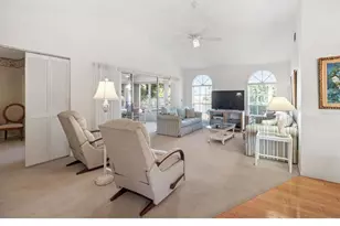 5704 34th Ct W, Bradenton, FL 34210 - Photo 6