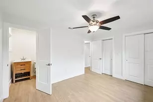 3182 Hatton St, Sarasota, FL 34237 - Photo 18