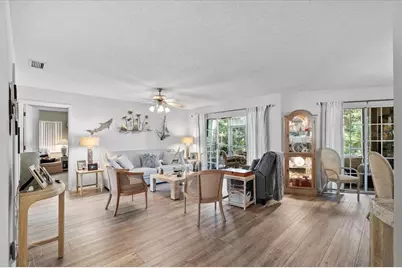 6101 34th Street W #16A, Bradenton, FL 34210 - Photo 10