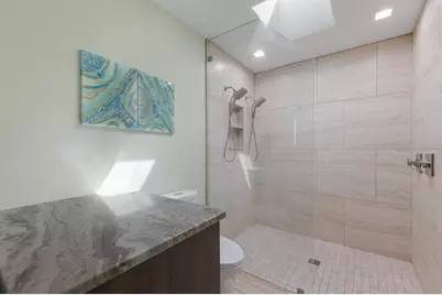 426 N Shore Drive, Sarasota, FL 34234 - Photo 26