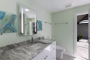 426 N Shore Dr, Sarasota, FL 34234 - Photo 34