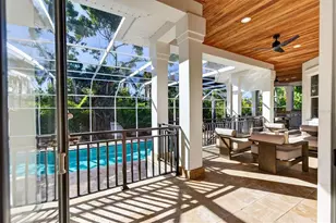 1349 Harbor Dr, Sarasota, FL 34239 - Photo 30