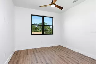 2303 Loma Linda St, Sarasota, FL 34239 - Photo 46