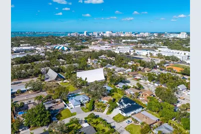 2303 Loma Linda Street, Sarasota, FL 34239 - Photo 50