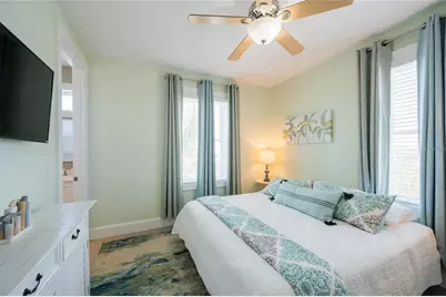 2201 Avenue C, Bradenton Beach, FL 34217 - Photo 24