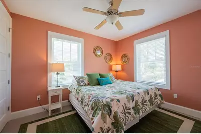 2201 Avenue C, Bradenton Beach, FL 34217 - Photo 20