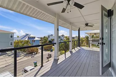 2502 Avenue B, Bradenton Beach, FL 34217 - Photo 28