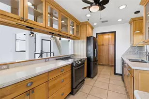 2502 Avenue B, Bradenton Beach, FL 34217 - Photo 24