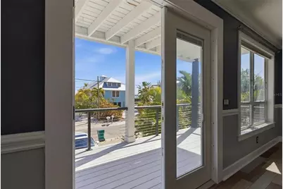 2502 Avenue B, Bradenton Beach, FL 34217 - Photo 36