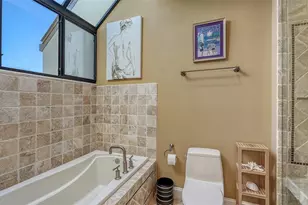 1904 Harbourside Dr, Longboat Key, FL 34228 - Photo 32