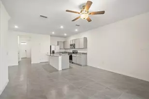 32335 Turtle Grace Loop, Wesley Chapel, FL 33545 - Photo 8