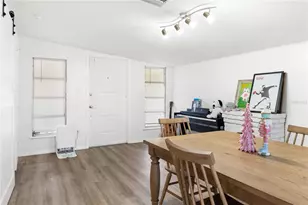 4105 Rockefeller Ave, Sarasota, FL 34231 - Photo 8