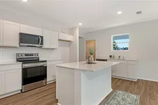 4410 Hawthorn Ave, Parrish, FL 34219 - Photo 4