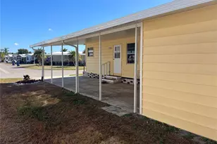 6710 36th Ave E, Palmetto, FL 34221 - Photo 8