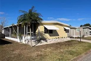 6710 36th Ave E, Palmetto, FL 34221 - Photo 2