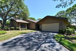4555 Chandlers Forde, Sarasota, FL 34235 - Photo 2