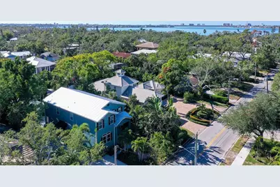 1732 Hillview Street, Sarasota, FL 34239 - Photo 1