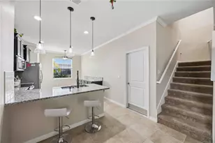 6472 Boxgrove Dr, Sarasota, FL 34240 - Photo 2