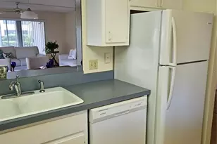 3651 Hispania Pl, Sarasota, FL 34232 - Photo 6