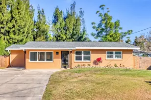 2435 Eugene St, Sarasota, FL 34231 - Photo 36