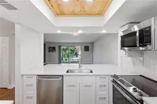 3500 Beneva Rd, Sarasota, FL 34232 - Photo 8