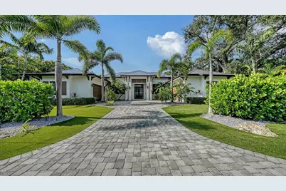 1622 Kenilworth Street, Sarasota, FL 34231 - Photo 2