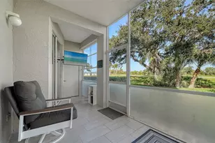 9620 Club S Cir, Sarasota, FL 34238 - Photo 10