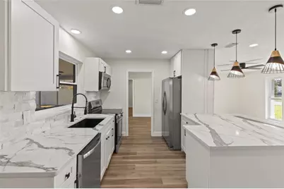 2186 Waterside Drive, Clearwater, FL 33764 - Photo 6