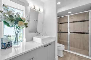 701 Tyler Dr, Sarasota, FL 34236 - Photo 16