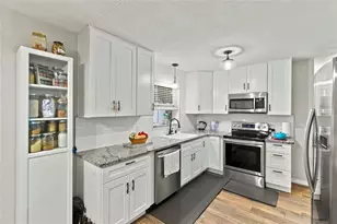 1053 66th Ave S, Saint Petersburg, FL 33705 - Photo 6