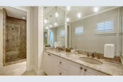 2052 Benjamin Franklin Drive #PH 1102, Sarasota, FL 34236 - Photo 30
