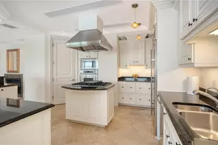 464 Golden Gate Point, Sarasota, FL 34236 - Photo 16