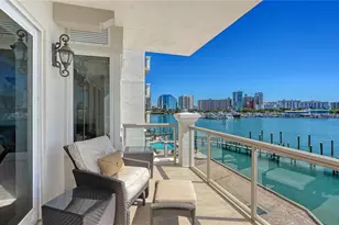 464 Golden Gate Point, Sarasota, FL 34236 - Photo 10