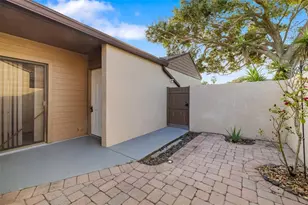 4460 Winston Ln N, Sarasota, FL 34235 - Photo 8