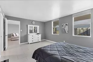 101 S Gulfstream Ave, Sarasota, FL 34236 - Photo 12