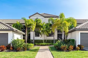 5695 Palmer Cir, Bradenton, FL 34211 - Photo 2