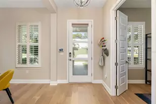 2576 Wood St, Sarasota, FL 34237 - Photo 6