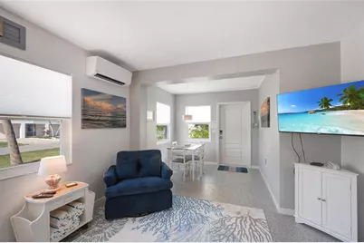 211 77th Street #East Unit, Holmes Beach, FL 34217 - Photo 6