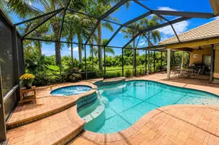 6828 Honeysuckle Trail, Lakewood Ranch, FL 34202 - Photo 4
