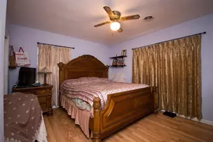 1005 43rd St W, Bradenton, FL 34209 - Photo 6