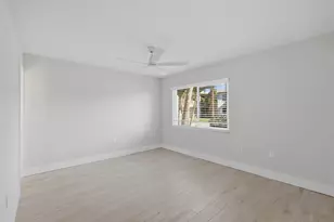 6300 Flotilla Dr, Holmes Beach, FL 34217 - Photo 24