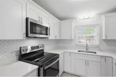 6300 Flotilla Drive #81, Holmes Beach, FL 34217 - Photo 6