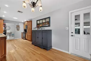 5676 Beneva Woods Cir, Sarasota, FL 34233 - Photo 18