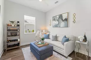 729 Tailwind Pl, Sarasota, FL 34240 - Photo 26