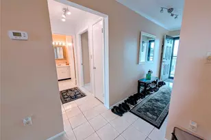 3494 Lake Bayshore Dr, Bradenton, FL 34205 - Photo 4