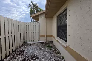 2914 64th St W, Bradenton, FL 34209 - Photo 2