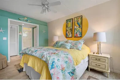 3808 Gulf Of Mexico Drive #E205, Longboat Key, FL 34228 - Photo 16