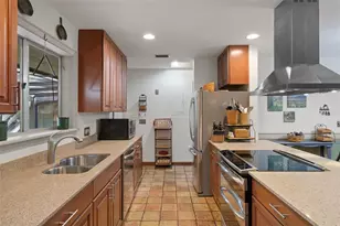 8725 Quail Run Dr, Wesley Chapel, FL 33544 - Photo 34