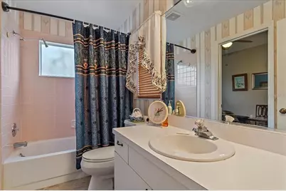 5508 Gardens Drive, Sarasota, FL 34243 - Photo 12