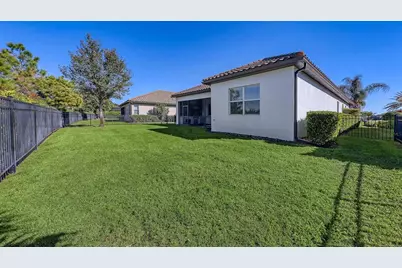 12115 Perennial Place, Lakewood Ranch, FL 34211 - Photo 40